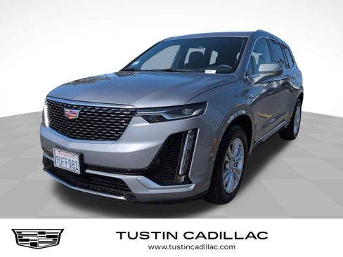 Used 2025 Cadillac XT6 Luxury image 1