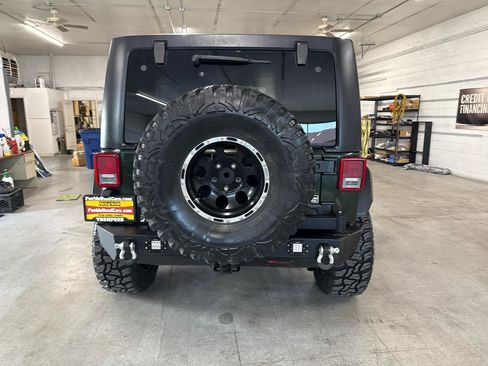 Used 2012 Jeep Wrangler Unlimited Sport AWD/4WD image 3