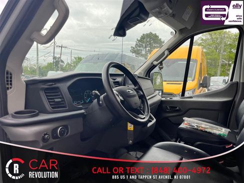 Used 2024 Ford Transit 250 148 Medium Roof Extended AWD image 12
