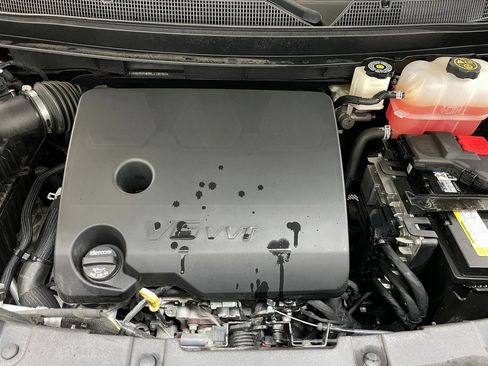 Certified 2022 Chevrolet Traverse LT image 47