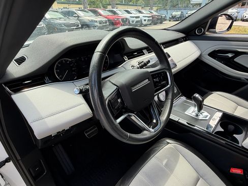 Used 2023 Land Rover Range Rover Evoque R-Dynamic SE AWD/4WD image 10