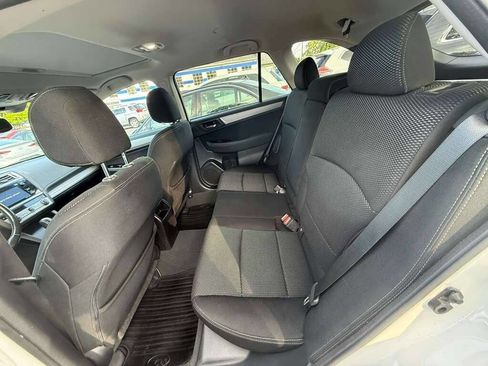 Used 2016 Subaru Outback 2.5i Premium AWD/4WD image 21