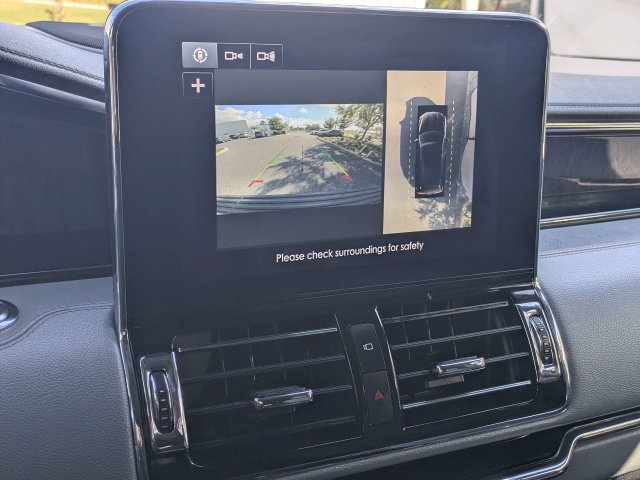 Used 2018 Lincoln Navigator Reserve w/ Technology Package AWD/4WD image 22