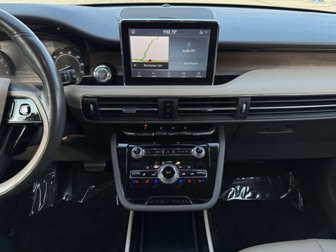 Used 2020 Lincoln Corsair Reserve w/ Elements Package AWD/4WD image 2