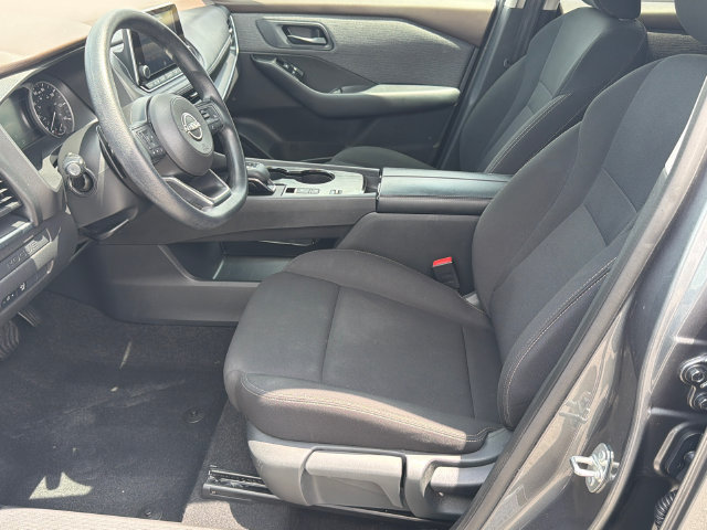 Used 2023 Nissan Rogue S FWD image 9