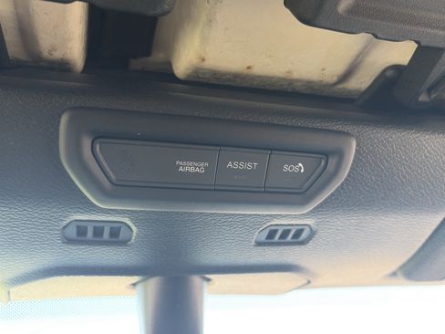 Used 2021 Jeep Wrangler Unlimited Sahara w/ Cold Weather Group AWD/4WD image 28