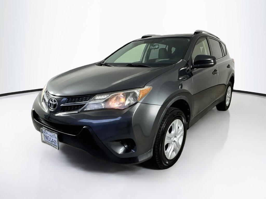 Used 2013 Toyota RAV4 LE FWD image 3