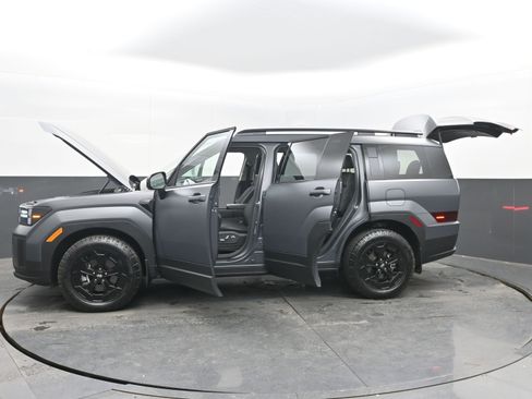 Used 2025 Hyundai Santa Fe XRT image 39