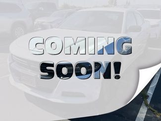 Used 2017 Dodge Charger SE w/ Blacktop Package RWD video 1