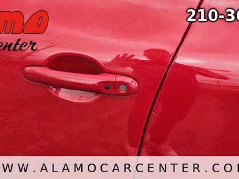 Used 2017 Nissan Juke S image 10