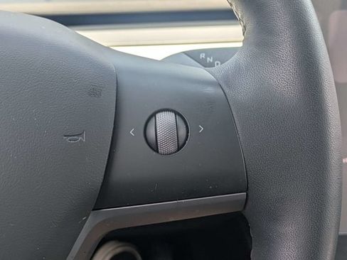 Used 2022 Tesla Model 3 RWD image 26