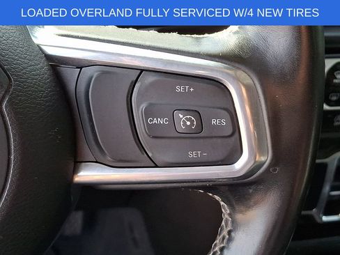 Used 2022 Jeep Gladiator Overland w/ Popular Equipment Package AWD/4WD image 22