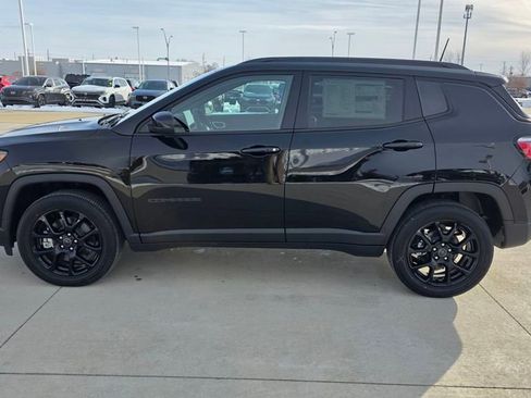 New 2026 Jeep Compass Latitude AWD/4WD image 2