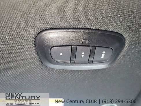 Used 2025 RAM 1500 Big Horn AWD/4WD image 12