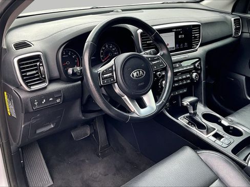 Used 2020 Kia Sportage EX w/ EX Technology Package FWD image 18