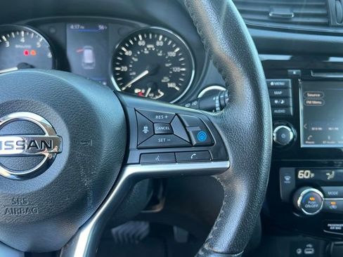Used 2020 Nissan Rogue SL AWD/4WD image 22