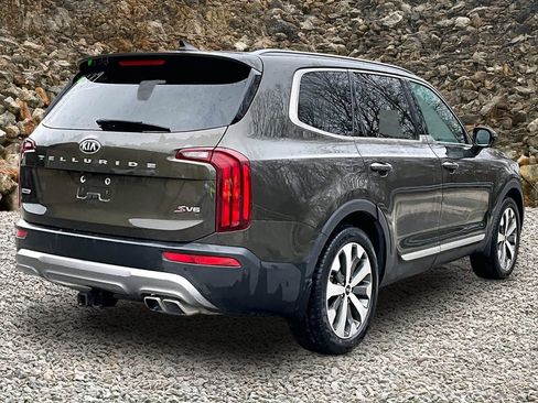 Used 2021 Kia Telluride S image 2