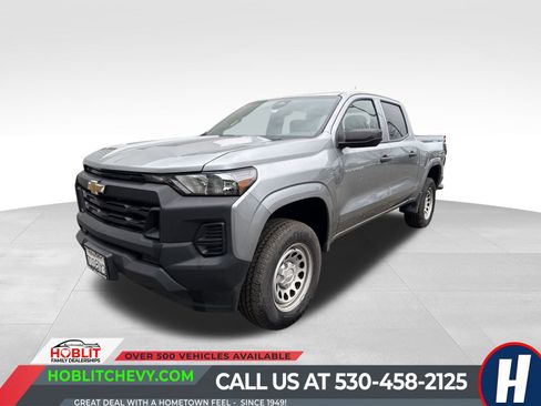 Used 2024 Chevrolet Colorado W/T image 1