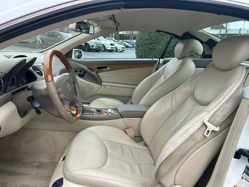 Used 2008 Mercedes-Benz SL 550 image 14