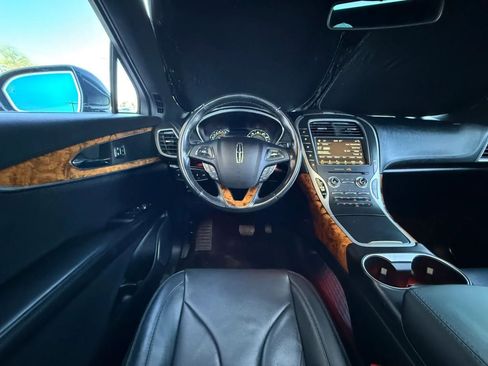 Used 2017 Lincoln MKX Reserve image 55