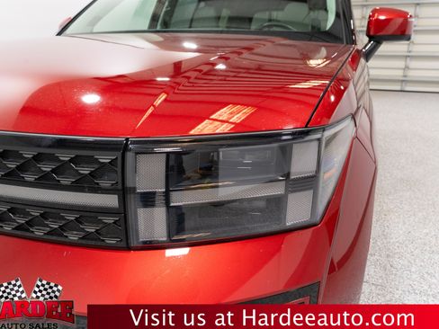 Used 2025 Hyundai Santa Fe Calligraphy image 8