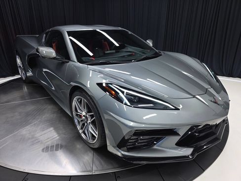 Used 2022 Chevrolet Corvette Stingray Preferred Cpe w/ Z51 Performance Package RWD image 50