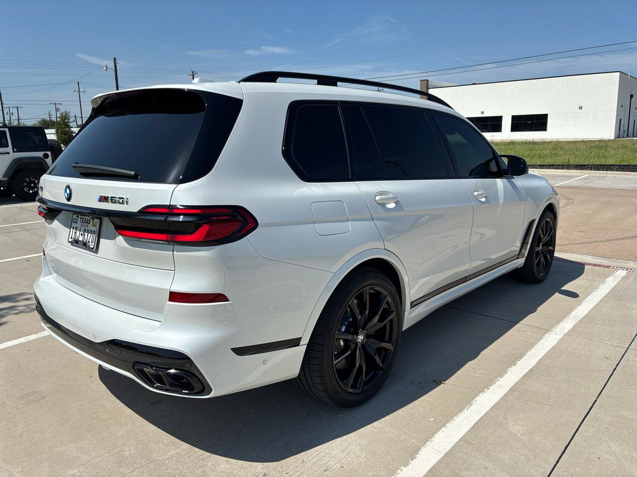 Used 2025 BMW X7 M60i w/ Executive Package AWD/4WD image 9