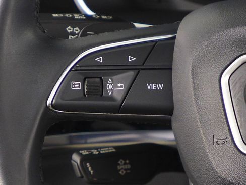 Used 2023 Audi Q3 2.0T Premium w/ Convenience Package image 30