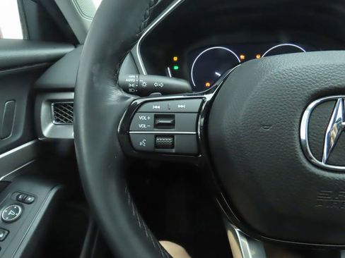 Used 2023 Acura Integra image 11