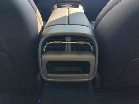 Certified 2025 Mercedes-Benz E 350 Sedan image 11