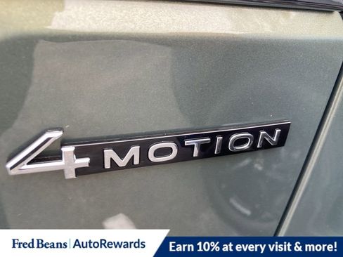 New 2026 Volkswagen Atlas SE image 9