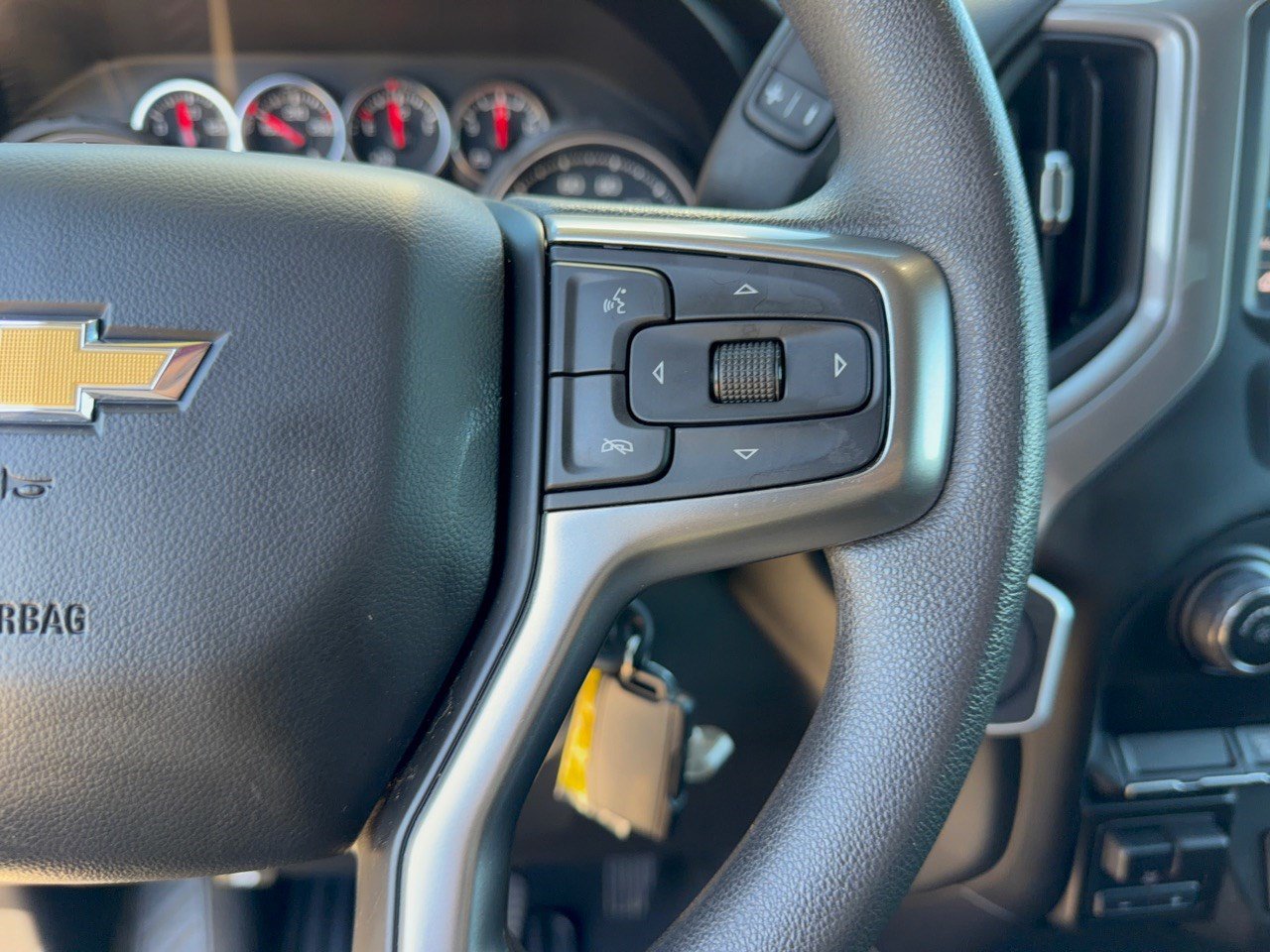 Used 2022 Chevrolet Silverado 2500 Custom w/ Custom Value Package AWD/4WD image 19