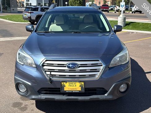 Used 2017 Subaru Outback 2.5i Premium AWD/4WD image 2