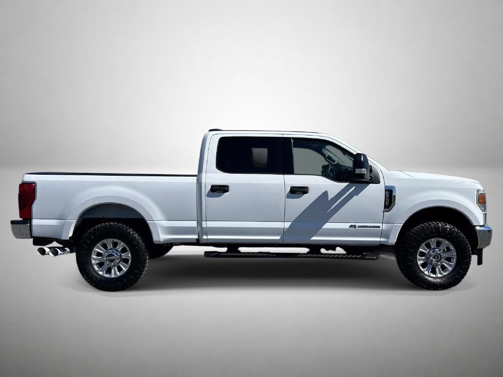 Used 2022 Ford F250 XLT w/ XLT Value Package AWD/4WD image 2