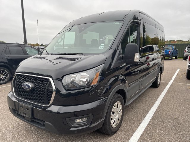 Used 2025 Ford Transit 350 XLT RWD image 2