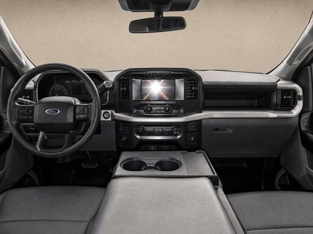 Used 2022 Ford F150 XL w/ Trailer Tow Package RWD image 12
