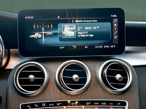 Used 2021 Mercedes-Benz C 300 Sedan w/ Premium Package image 29