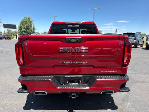 Used 2024 GMC Sierra 1500 Denali AWD/4WD image 7