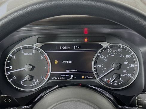 Used 2023 Nissan Rogue SV image 12