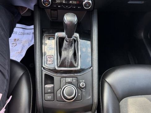 Used 2018 MAZDA CX-5 Touring w/ Preferred Equipment Package image 27