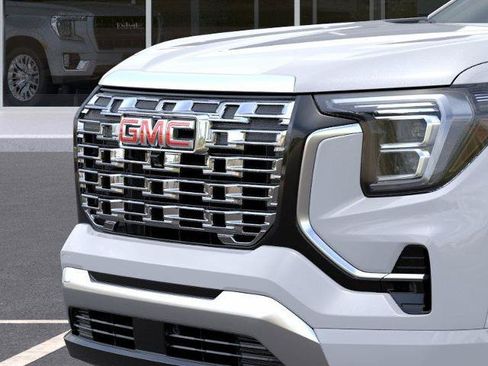 New 2026 GMC Terrain Denali AWD/4WD image 13