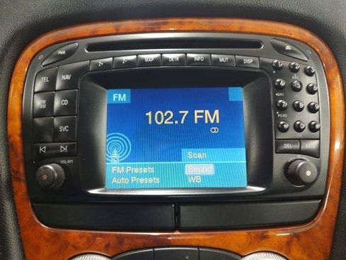 Used 2003 Mercedes-Benz SL 500 image 10