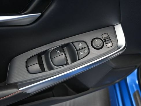 Used 2025 Nissan Sentra SR w/ Trunk Package FWD image 23