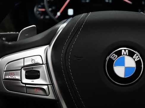 Used 2018 BMW 740i RWD image 52