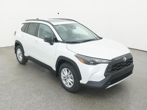New 2026 Toyota Corolla Cross LE w/ Moonroof Package FWD image 13