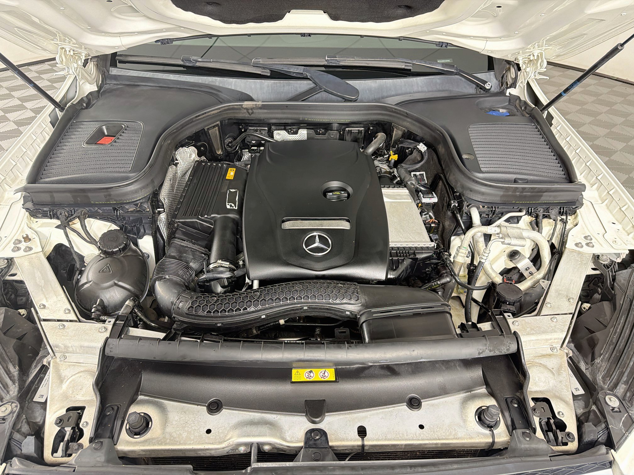 Used 2019 Mercedes-Benz GLC 300 image 33