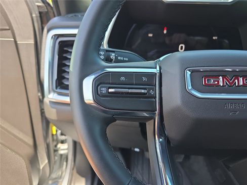 Used 2023 GMC Canyon Elevation RWD image 31