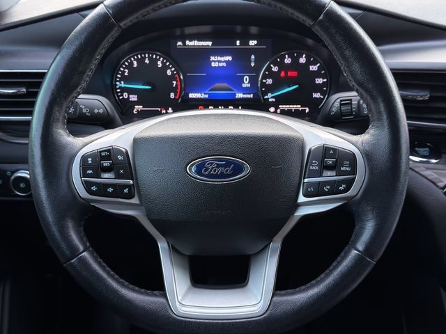 Used 2022 Ford Explorer Limited w/ Equipment Group 301A RWD image 13