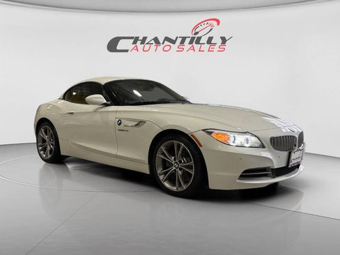 Used 2014 BMW Z4 sDrive35i image 7