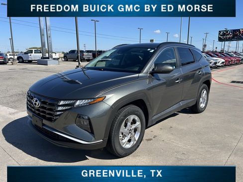 Used 2022 Hyundai Tucson SEL image 1